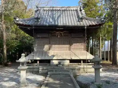 春日神社(世継)の{uncategorized: "未分類", other: "その他", undefined: "問題あり", building: "その他建物", grave: "お墓", sacred_gate: "鳥居", guardian: "狛犬", statue: "像", buddha: "仏像", history: "歴史", nature: "自然", garden: "庭園", animal: "動物", pagoda: "塔", temizu: "手水舎", mountain_gate: "山門・神門", sanctuary: "本殿・本堂", subordinate: "末社・摂社", art: "芸術", scenery: "景色", jizo: "地蔵", ema: "絵馬", goshuin: "御朱印", omikuji: "おみくじ", items: "授与品その他", amulet: "お守り", goshuincho: "御朱印帳", eats: "食事", festival: "お祭り", votive_dance: "神楽", shichigosan: "七五三参", wedding: "結婚式", experience: "体験その他", initially: "初詣", around: "周辺", anti_infection: "感染症対策"}