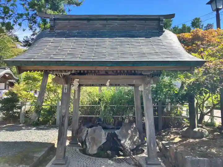 鳥海山大物忌神社吹浦口ノ宮(山形県)
