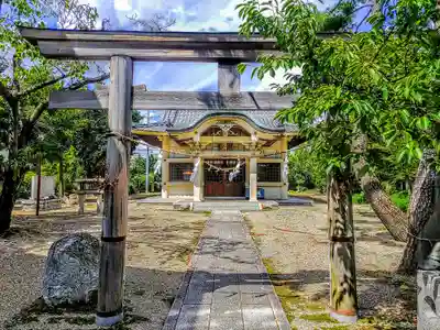 八幡神社(服部八幡神社)の鳥居