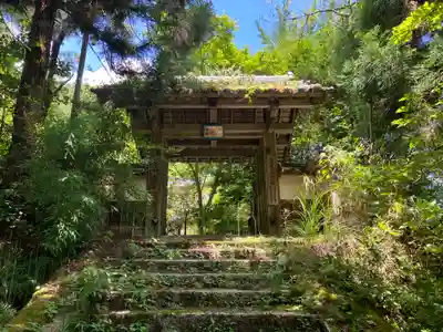 九品寺の山門・神門