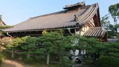 来迎寺の本殿・本堂