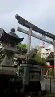三輪神社の{uncategorized: "未分類", other: "その他", undefined: "問題あり", building: "その他建物", grave: "お墓", sacred_gate: "鳥居", guardian: "狛犬", statue: "像", buddha: "仏像", history: "歴史", nature: "自然", garden: "庭園", animal: "動物", pagoda: "塔", temizu: "手水舎", mountain_gate: "山門・神門", sanctuary: "本殿・本堂", subordinate: "末社・摂社", art: "芸術", scenery: "景色", jizo: "地蔵", ema: "絵馬", goshuin: "御朱印", omikuji: "おみくじ", items: "授与品その他", amulet: "お守り", goshuincho: "御朱印帳", eats: "食事", festival: "お祭り", votive_dance: "神楽", shichigosan: "七五三参", wedding: "結婚式", experience: "体験その他", initially: "初詣", around: "周辺", anti_infection: "感染症対策"}