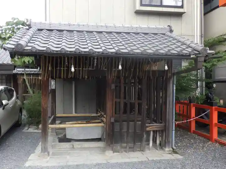 若宮八幡宮(陶器神社)の手水舎