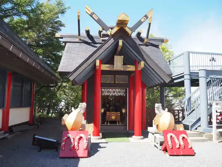 冨士山小御嶽神社の末社・摂社