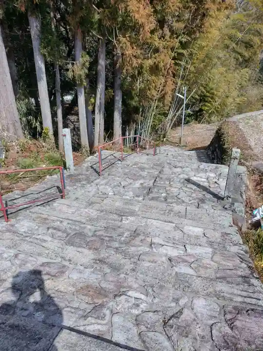 尾呂志神社(三重県)