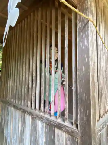 三嶽神社の像