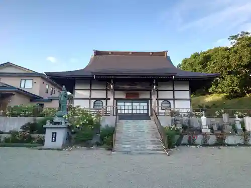 等澍院の本殿・本堂