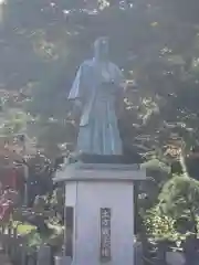 高幡不動尊　金剛寺の像