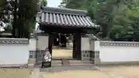 靭負神社の山門・神門