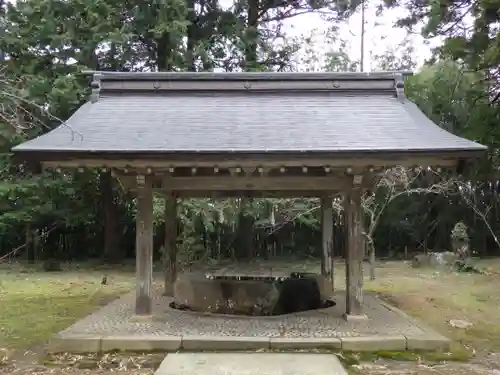 倭文神社の手水