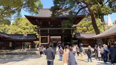 明治神宮の山門・神門