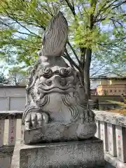 大鳥神社の狛犬