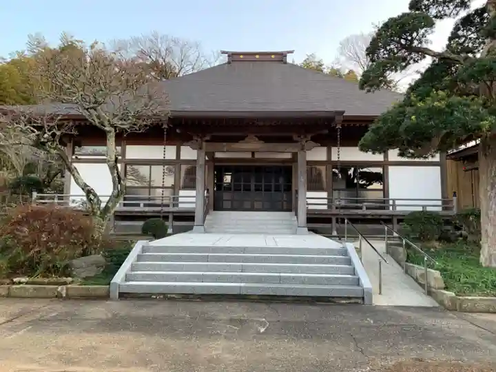 森厳寺の本殿・本堂