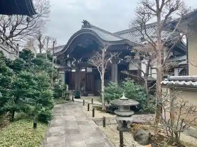 来迎寺の{uncategorized: "未分類", other: "その他", undefined: "問題あり", building: "その他建物", grave: "お墓", sacred_gate: "鳥居", guardian: "狛犬", statue: "像", buddha: "仏像", history: "歴史", nature: "自然", garden: "庭園", animal: "動物", pagoda: "塔", temizu: "手水舎", mountain_gate: "山門・神門", sanctuary: "本殿・本堂", subordinate: "末社・摂社", art: "芸術", scenery: "景色", jizo: "地蔵", ema: "絵馬", goshuin: "御朱印", omikuji: "おみくじ", items: "授与品その他", amulet: "お守り", goshuincho: "御朱印帳", eats: "食事", festival: "お祭り", votive_dance: "神楽", shichigosan: "七五三参", wedding: "結婚式", experience: "体験その他", initially: "初詣", around: "周辺", anti_infection: "感染症対策"}