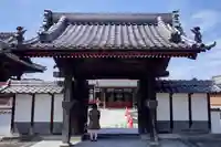 祐専寺の山門・神門