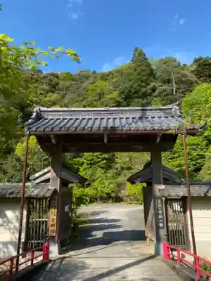 金剛院の山門・神門