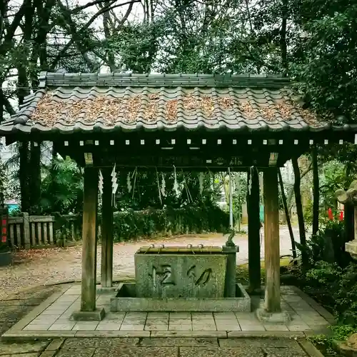 西久保八幡神社の手水舎