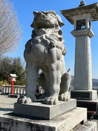 足利織姫神社の狛犬