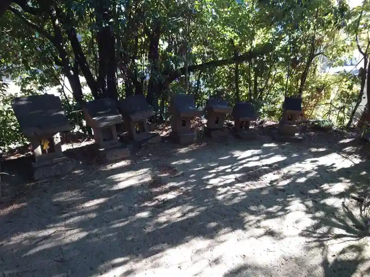 進雄神社の末社・摂社