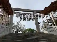 伊勢山皇大神宮の鳥居