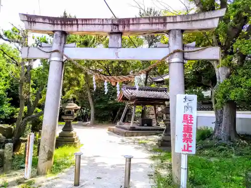 田戸社の鳥居