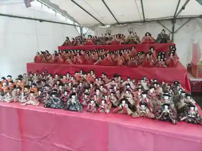 素盞雄神社の像