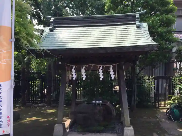隅田川神社の手水舎