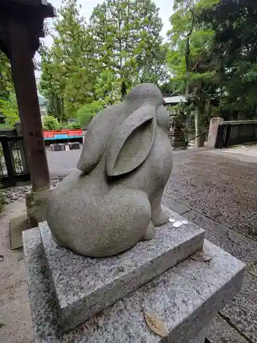 岡崎神社の狛犬