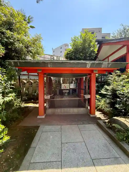 くまくま神社(導きの社 熊野町熊野神社)(東京都)