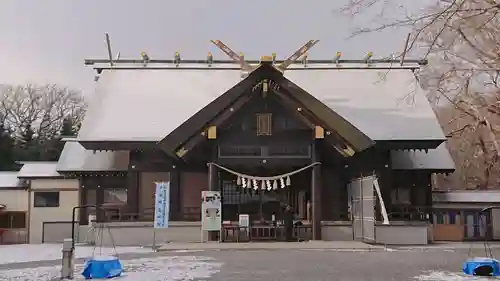 千歳神社の本殿・本堂