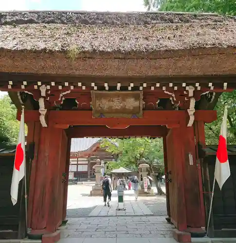 深大寺の山門