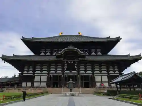 東大寺の本殿・本堂