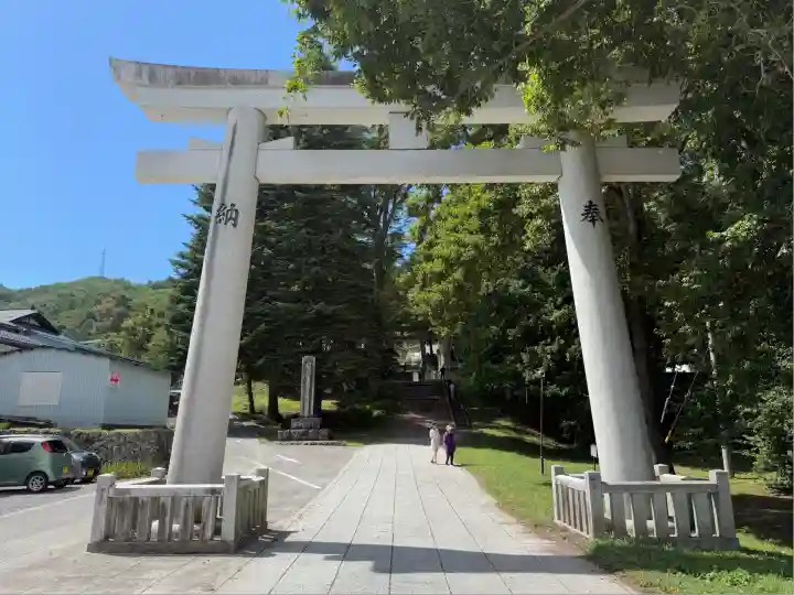 諏訪大社上社前宮(長野県)