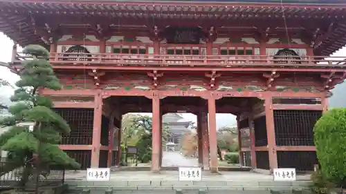 甲斐善光寺(山梨県)