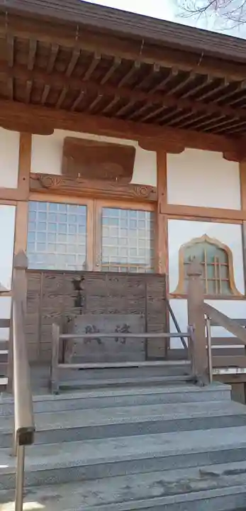 法華寺の本殿・本堂