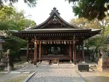 藤島神社の本殿・本堂