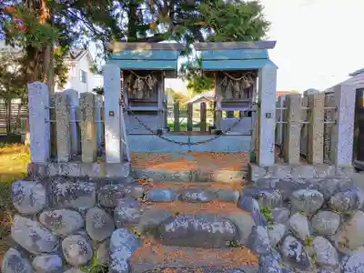日割神社（西中野）の末社・摂社