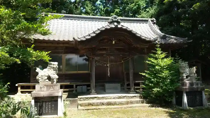 八重垣神社の本殿・本堂