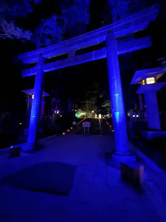 諏訪大社下社秋宮(長野県)