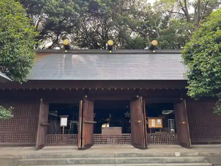 埼玉縣護國神社の{uncategorized: "未分類", other: "その他", undefined: "問題あり", building: "その他建物", grave: "お墓", sacred_gate: "鳥居", guardian: "狛犬", statue: "像", buddha: "仏像", history: "歴史", nature: "自然", garden: "庭園", animal: "動物", pagoda: "塔", temizu: "手水舎", mountain_gate: "山門・神門", sanctuary: "本殿・本堂", subordinate: "末社・摂社", art: "芸術", scenery: "景色", jizo: "地蔵", ema: "絵馬", goshuin: "御朱印", omikuji: "おみくじ", items: "授与品その他", amulet: "お守り", goshuincho: "御朱印帳", eats: "食事", festival: "お祭り", votive_dance: "神楽", shichigosan: "七五三参", wedding: "結婚式", experience: "体験その他", initially: "初詣", around: "周辺", anti_infection: "感染症対策"}