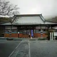 明鏡山龍雲寺の本殿・本堂