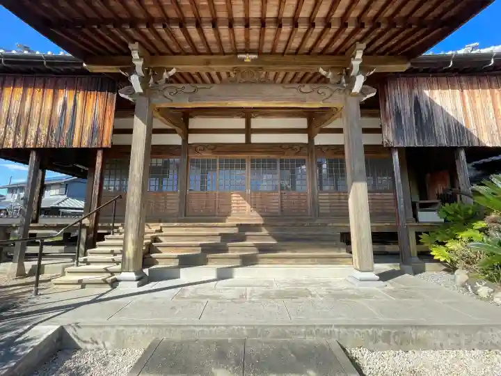 泰応寺の{uncategorized: "未分類", other: "その他", undefined: "問題あり", building: "その他建物", grave: "お墓", sacred_gate: "鳥居", guardian: "狛犬", statue: "像", buddha: "仏像", history: "歴史", nature: "自然", garden: "庭園", animal: "動物", pagoda: "塔", temizu: "手水舎", mountain_gate: "山門・神門", sanctuary: "本殿・本堂", subordinate: "末社・摂社", art: "芸術", scenery: "景色", jizo: "地蔵", ema: "絵馬", goshuin: "御朱印", omikuji: "おみくじ", items: "授与品その他", amulet: "お守り", goshuincho: "御朱印帳", eats: "食事", festival: "お祭り", votive_dance: "神楽", shichigosan: "七五三参", wedding: "結婚式", experience: "体験その他", initially: "初詣", around: "周辺", anti_infection: "感染症対策"}