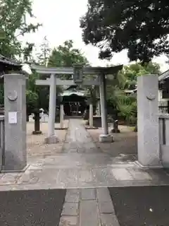 三囲神社の鳥居