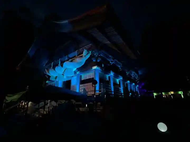 諏訪大社下社秋宮(長野県)