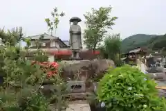 松源寺の像