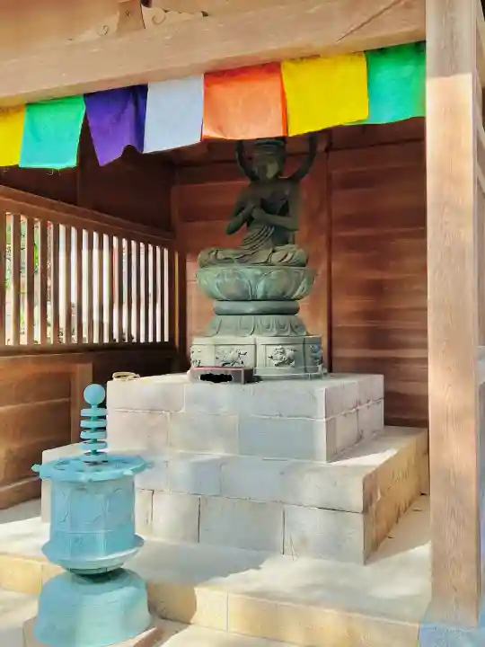 長林寺(西宮長林寺)の{uncategorized: "未分類", other: "その他", undefined: "問題あり", building: "その他建物", grave: "お墓", sacred_gate: "鳥居", guardian: "狛犬", statue: "像", buddha: "仏像", history: "歴史", nature: "自然", garden: "庭園", animal: "動物", pagoda: "塔", temizu: "手水舎", mountain_gate: "山門・神門", sanctuary: "本殿・本堂", subordinate: "末社・摂社", art: "芸術", scenery: "景色", jizo: "地蔵", ema: "絵馬", goshuin: "御朱印", omikuji: "おみくじ", items: "授与品その他", amulet: "お守り", goshuincho: "御朱印帳", eats: "食事", festival: "お祭り", votive_dance: "神楽", shichigosan: "七五三参", wedding: "結婚式", experience: "体験その他", initially: "初詣", around: "周辺", anti_infection: "感染症対策"}