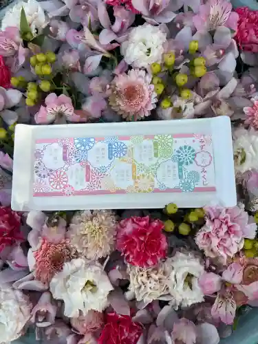 大御和神社の{uncategorized: "未分類", other: "その他", undefined: "問題あり", building: "その他建物", grave: "お墓", sacred_gate: "鳥居", guardian: "狛犬", statue: "像", buddha: "仏像", history: "歴史", nature: "自然", garden: "庭園", animal: "動物", pagoda: "塔", temizu: "手水舎", mountain_gate: "山門・神門", sanctuary: "本殿・本堂", subordinate: "末社・摂社", art: "芸術", scenery: "景色", jizo: "地蔵", ema: "絵馬", goshuin: "御朱印", omikuji: "おみくじ", items: "授与品その他", amulet: "お守り", goshuincho: "御朱印帳", eats: "食事", festival: "お祭り", votive_dance: "神楽", shichigosan: "七五三参", wedding: "結婚式", experience: "体験その他", initially: "初詣", around: "周辺", anti_infection: "感染症対策"}