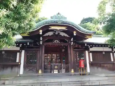 白金氷川神社の本殿・本堂