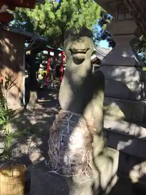 湊稲荷神社の狛犬