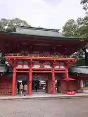 武蔵一宮氷川神社の山門